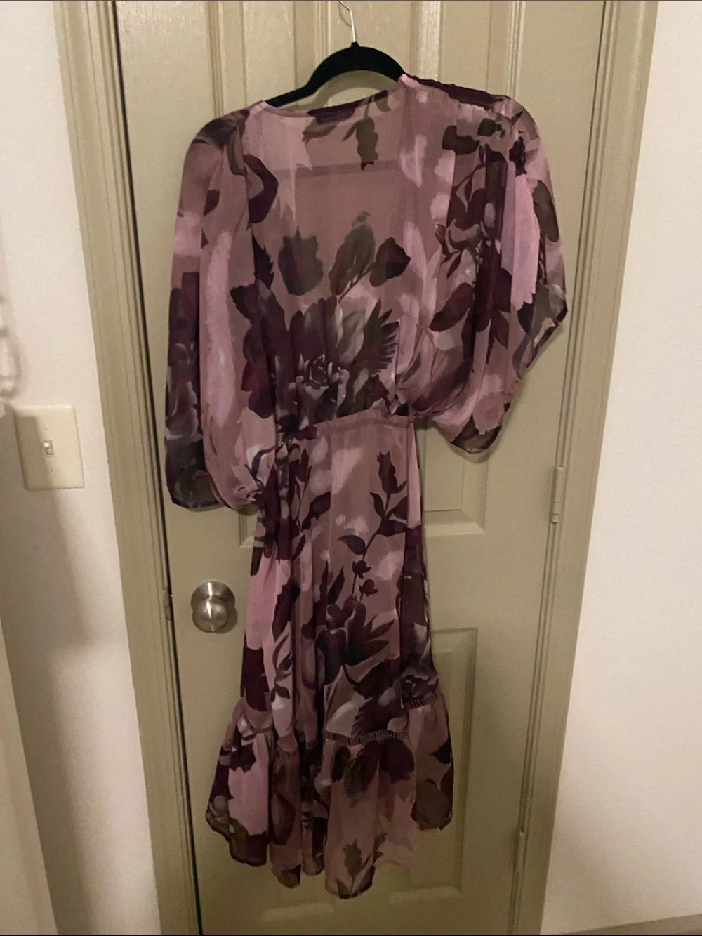 BCBGeneration Sheer Floral Tie-Waist Kimono Coverup - Picture 7 of 8